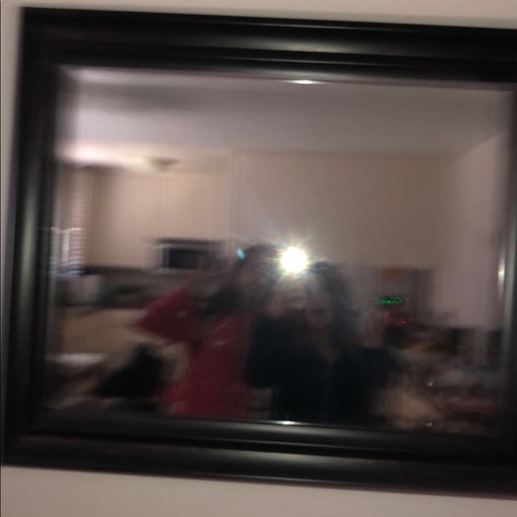 Meet your Posher, Allison - Picture 1 of 1